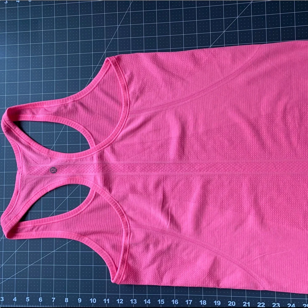 NWOT Lululemon Pink Swiftly Tech Racerback Shirt Size 10 - Picture 8 of 13